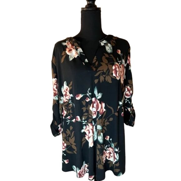 Tops - a. Jesdani summer tunic floral print, 3/4 roll tab sleeves with buttons 4X